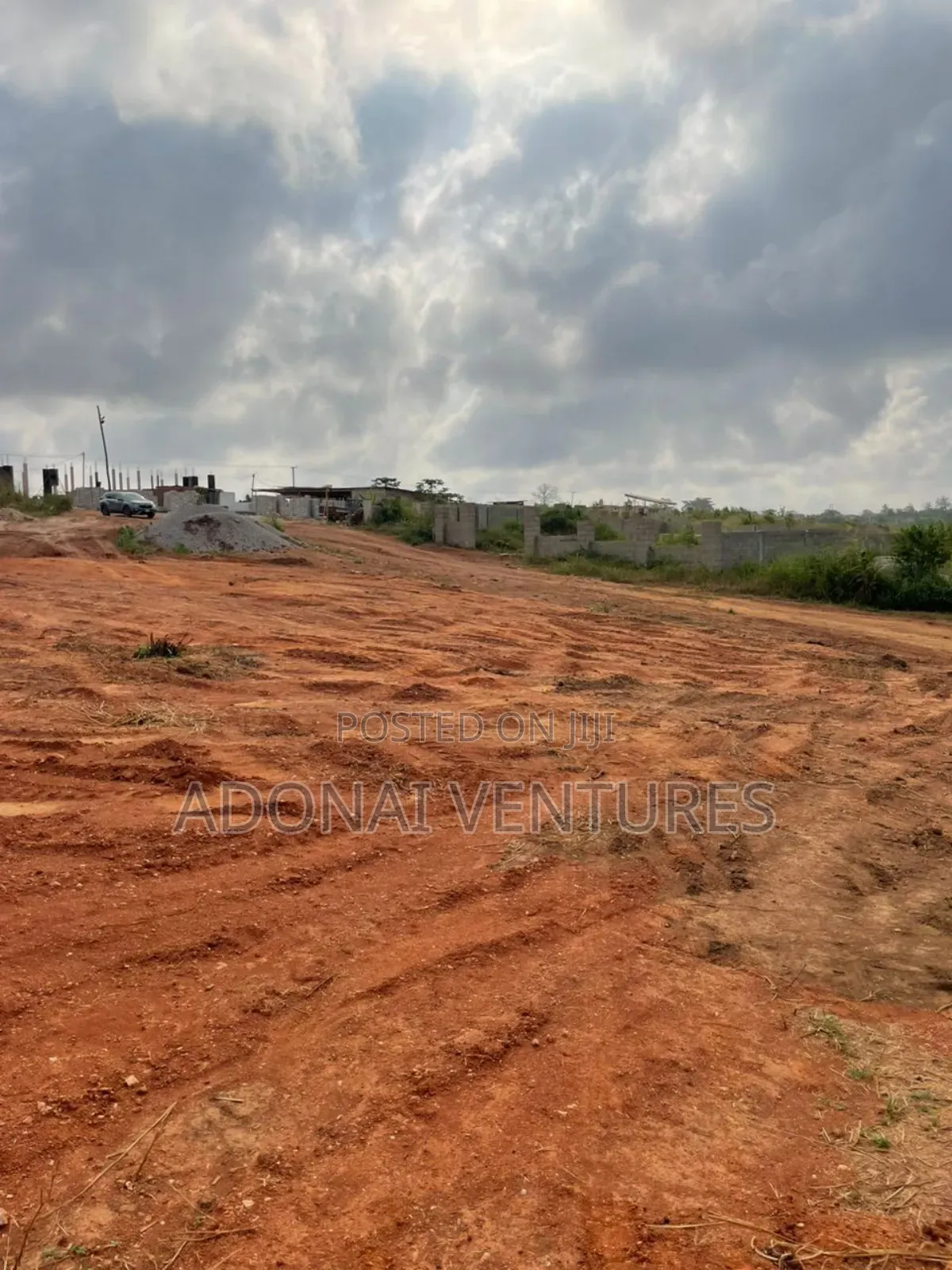 One Plot of Land Available for Sale in Agric Yabi