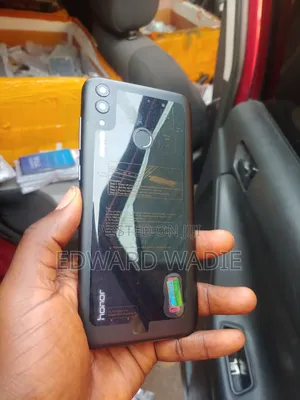 New Huawei Honor 8C 64 GB Black