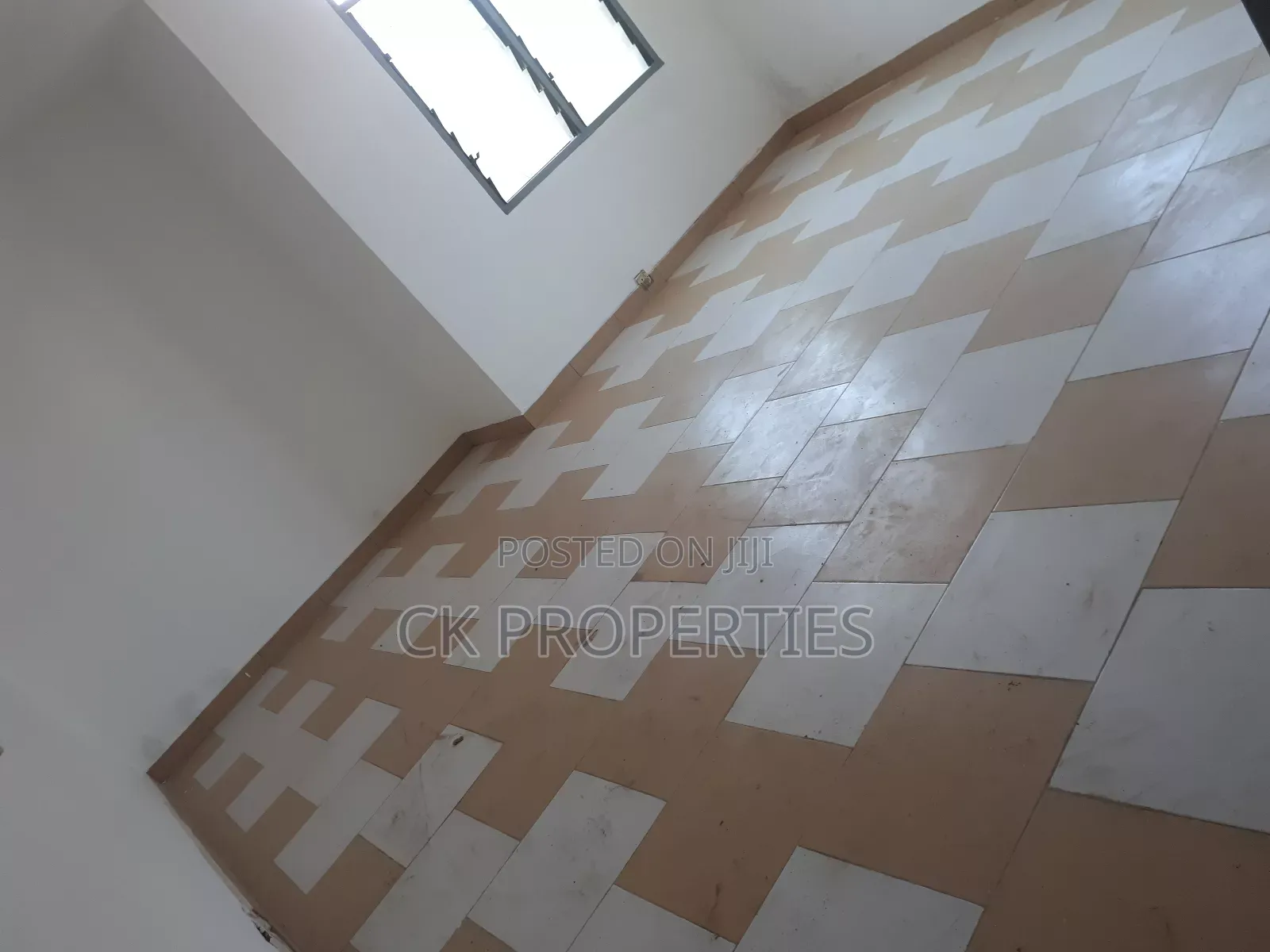 1bdrm Apartment in Dome for rent