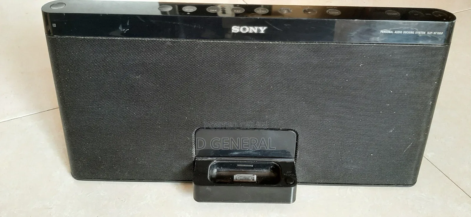Sony Radio, iPod Docker
