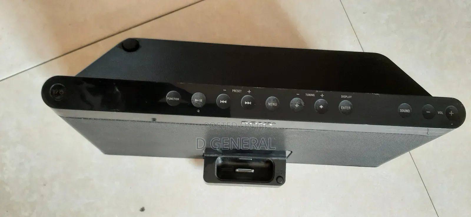Sony Radio, iPod Docker