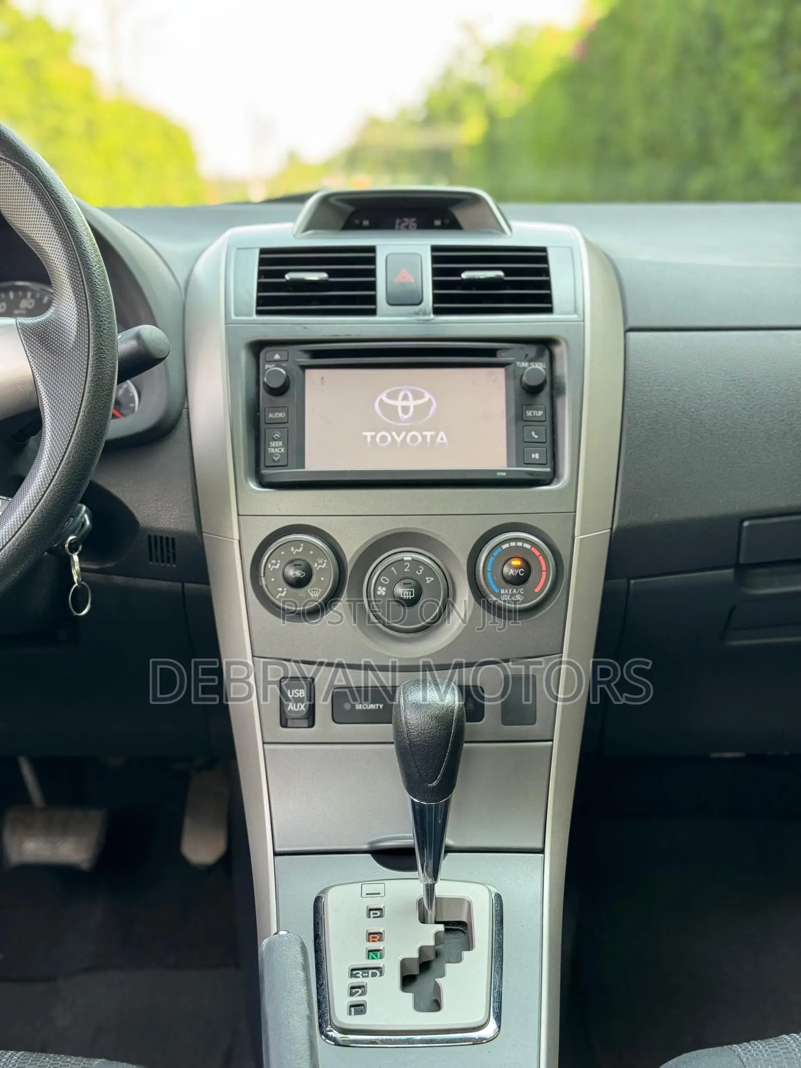 Toyota Corolla S 5-Speed 2013 Blue