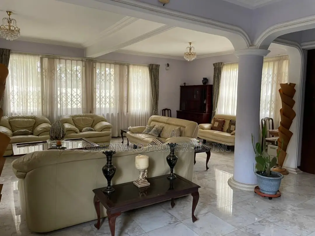 7bdrm Mansion in Adjinganor, East Legon for sale