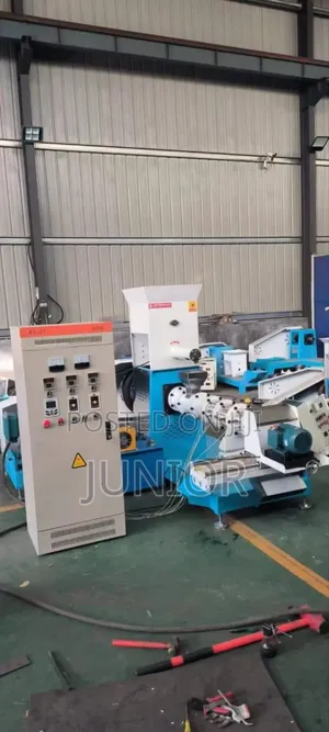 (Fish) Feed Extruder (300 Kg Per Hour) Machine
