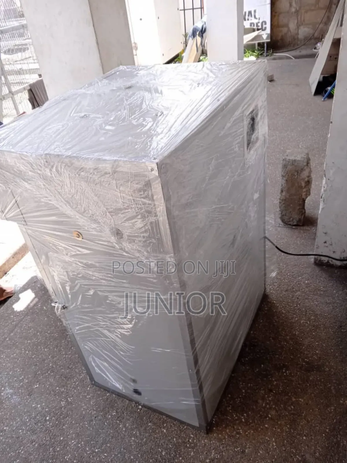 Industrial Incubators (Various Capacities)