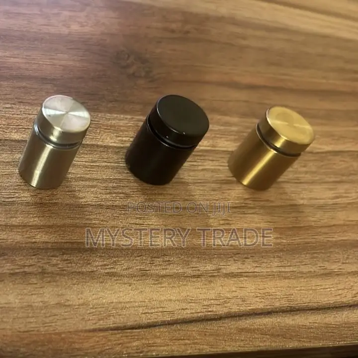 Advert Screws /Stand Off Screws