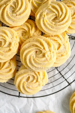 Cakes Small Chops