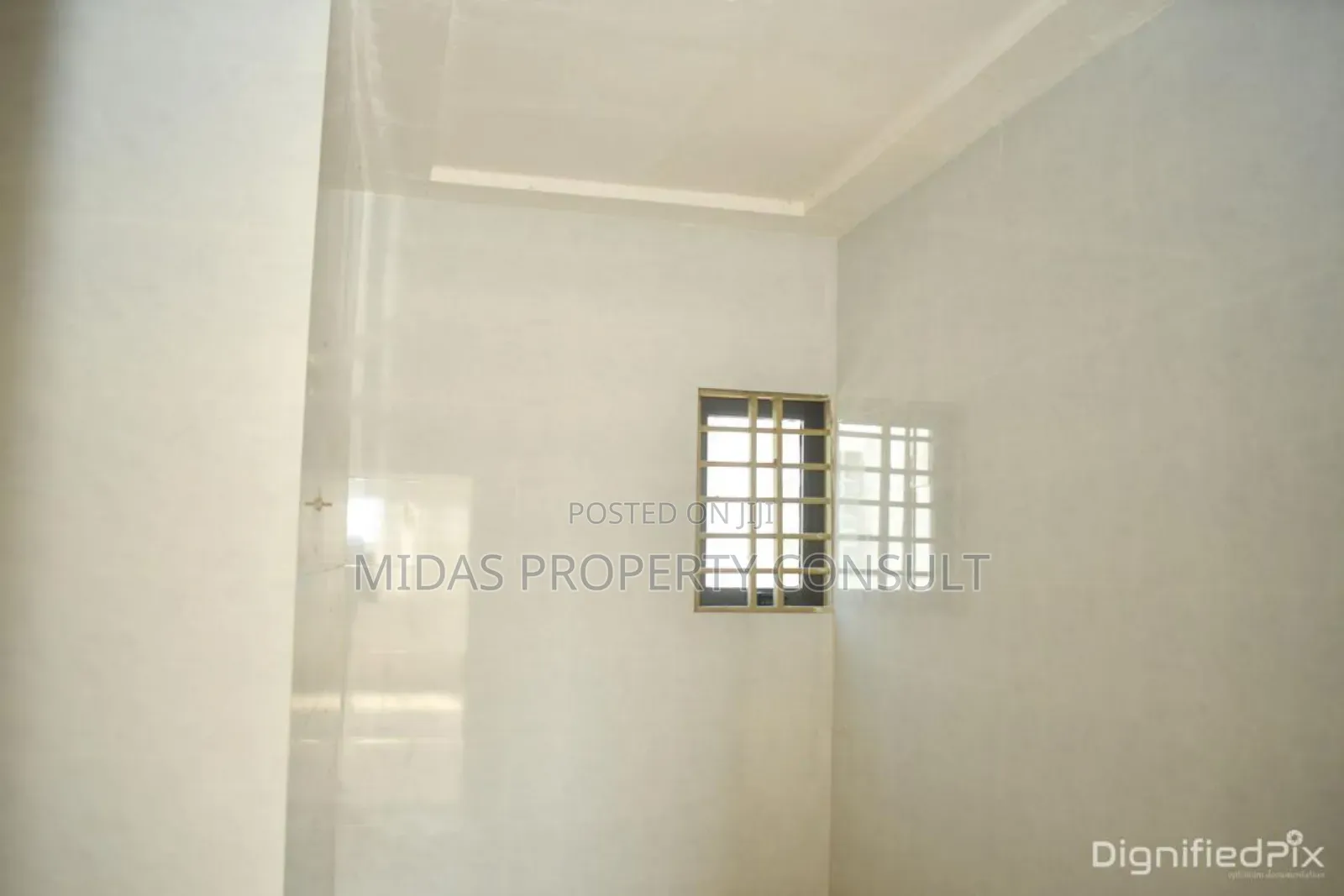 4bdrm House in Pantang Jeleel City, Ga East Municipal for sale