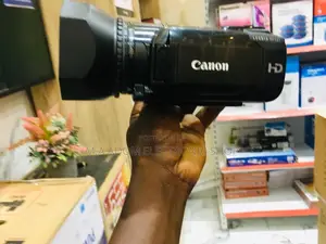 Canon Legria HF S21E: Your Creative Vision, Captured