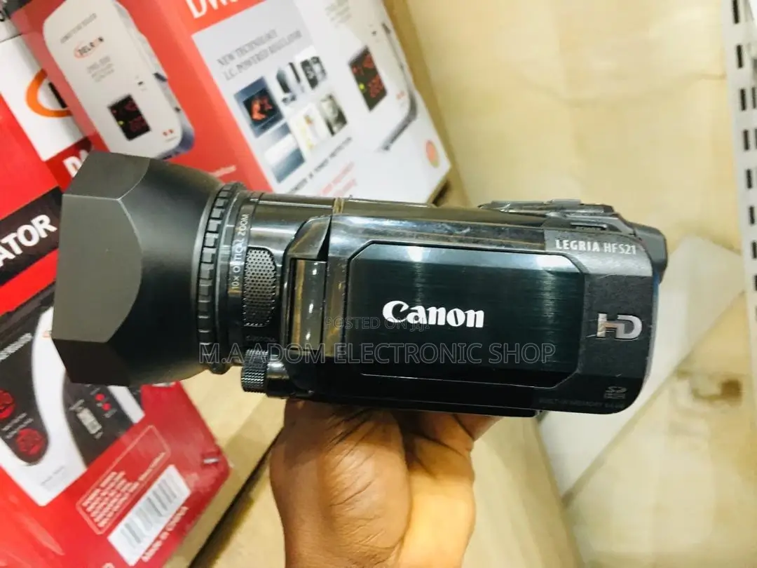 Canon Legria HF S21E: Your First Step Into Video Production