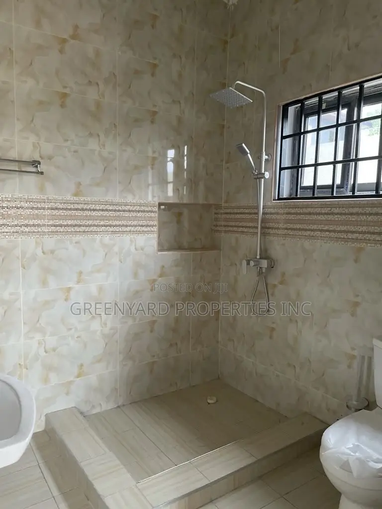 4bdrm House in Ogbojo, East Legon for rent