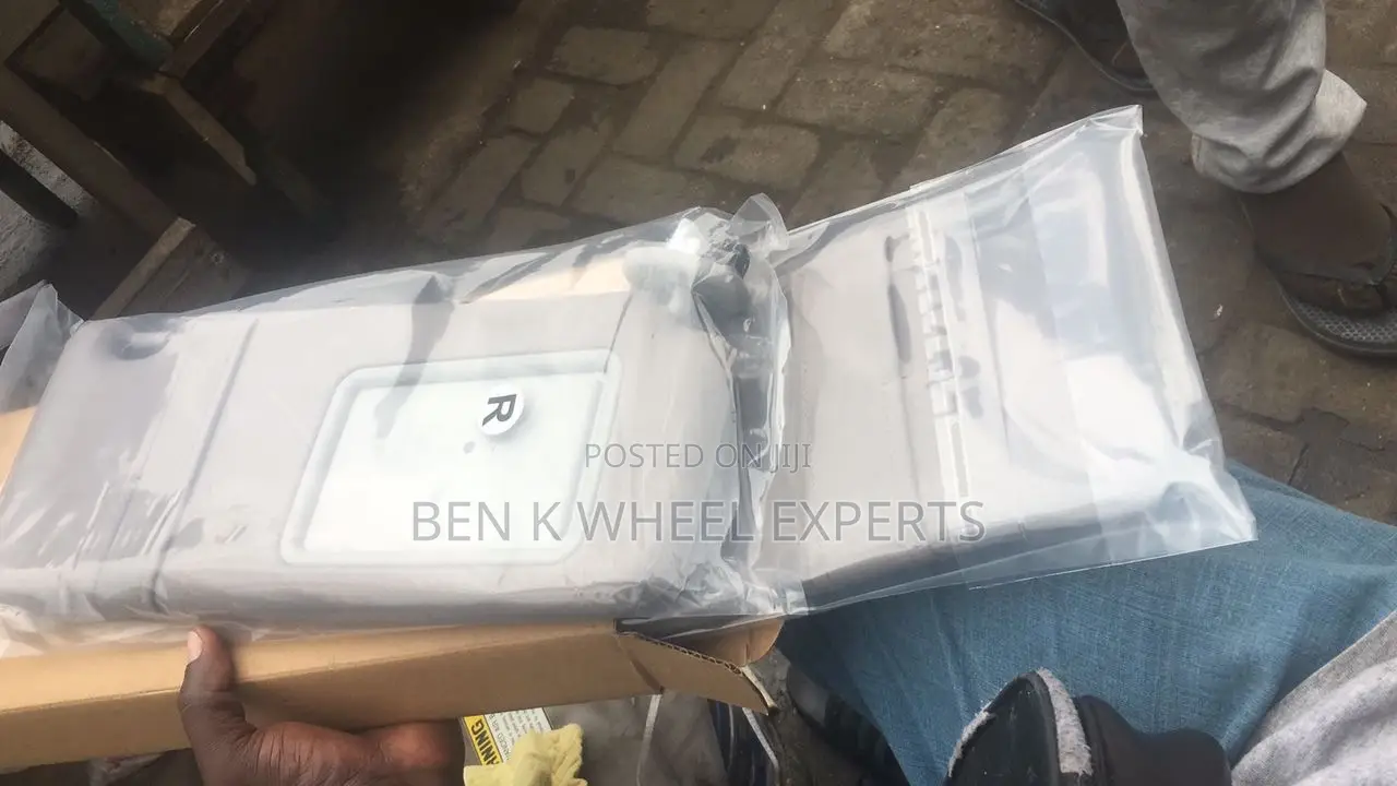 Camry Sun Shade Or Sun Visor