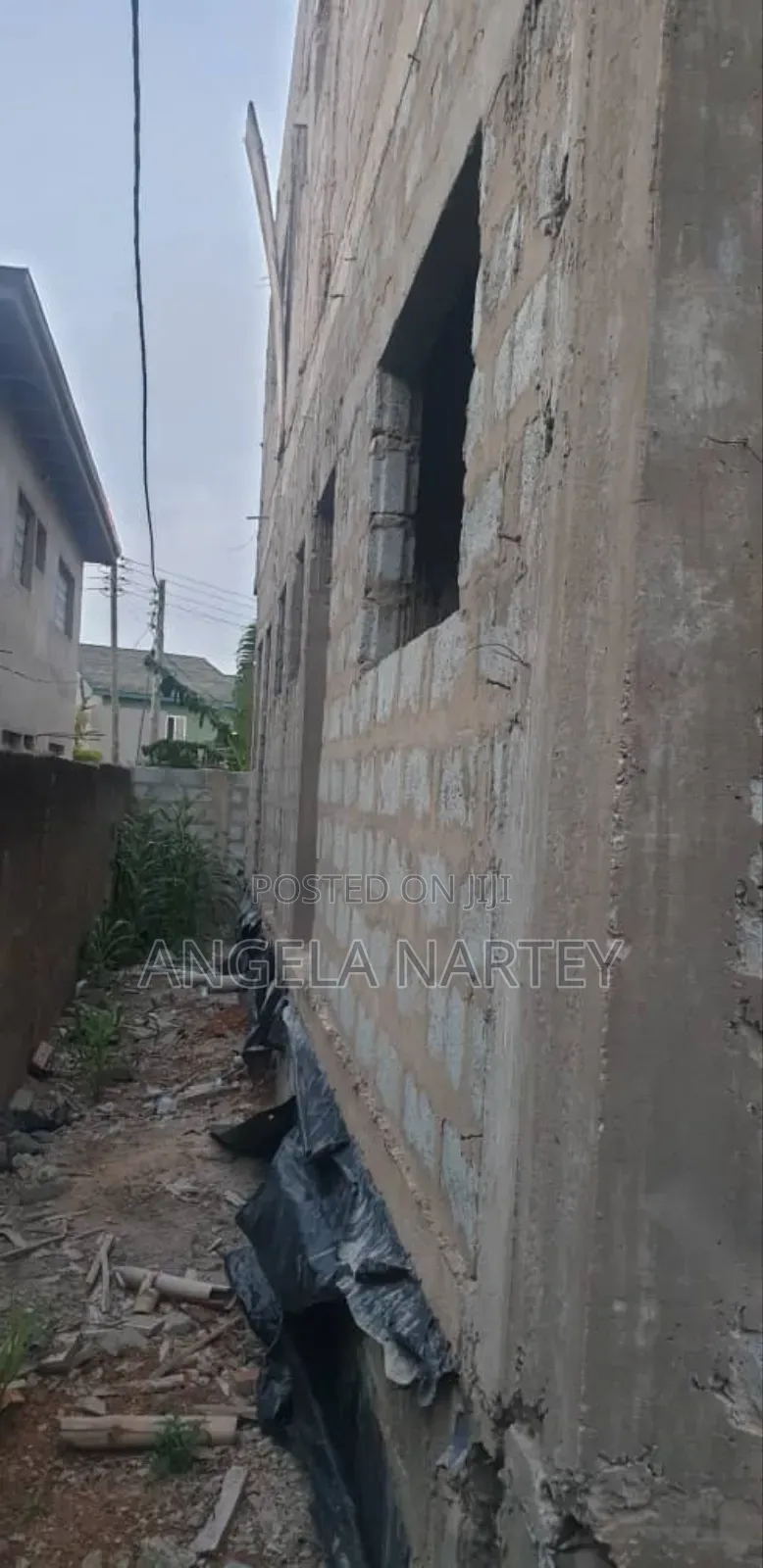 4bdrm House in Hfc Estates -Spintex for sale