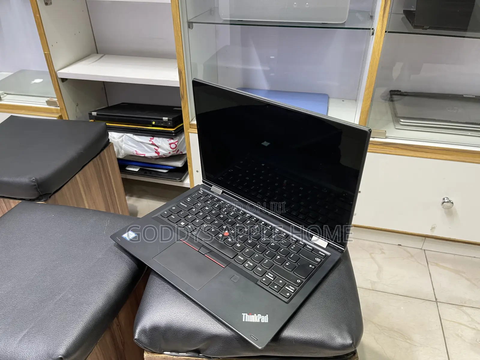 New Laptop Lenovo ThinkPad Yoga 370 16GB Intel Core i5 SSD 256GB