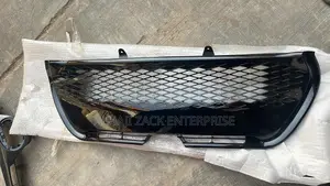 Corolla 2018 Se Bumper Grille