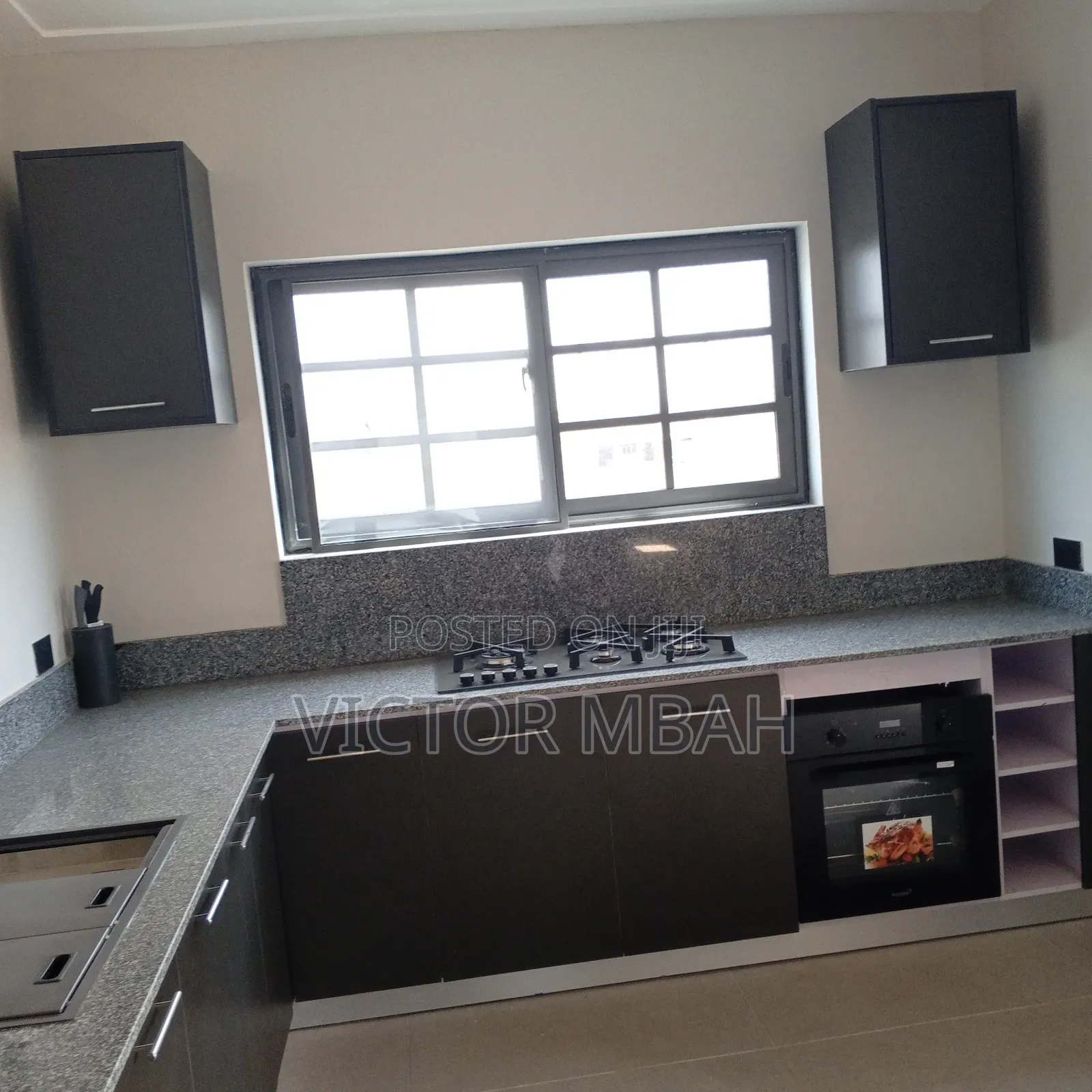 7bdrm Duplex in Klagon Tema Accra. for sale