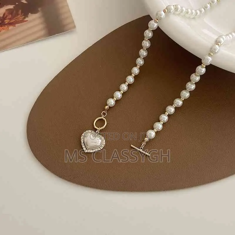 Elegant Pearl Necklace Heart Pendant Necklaces Luxury Imitat