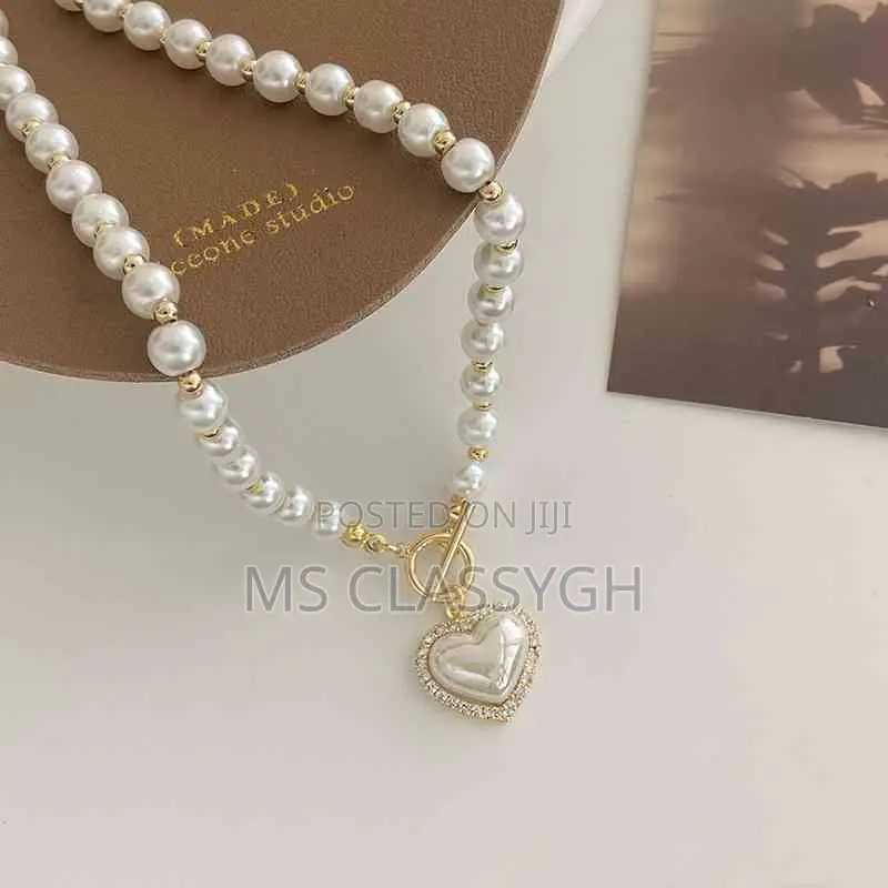 Elegant Pearl Necklace Heart Pendant Necklaces Luxury Imitat