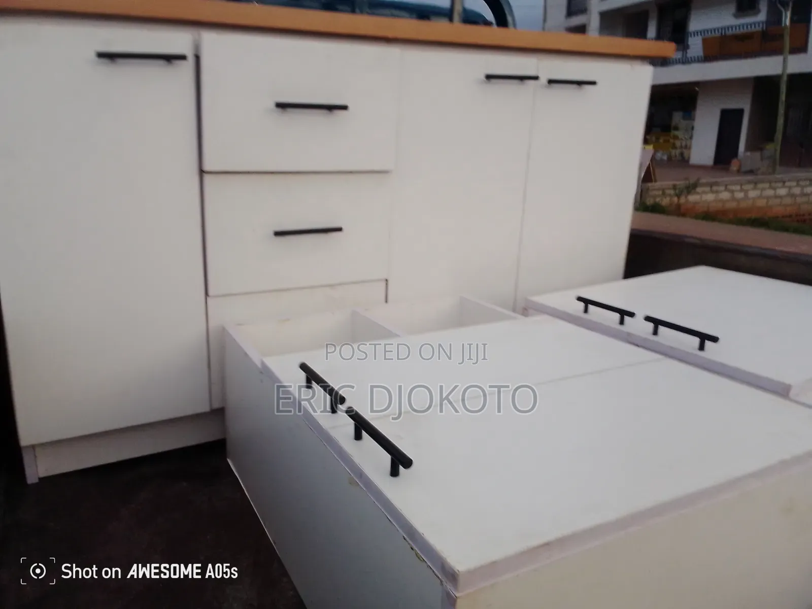 Kitchen Cabinets Top and Down
