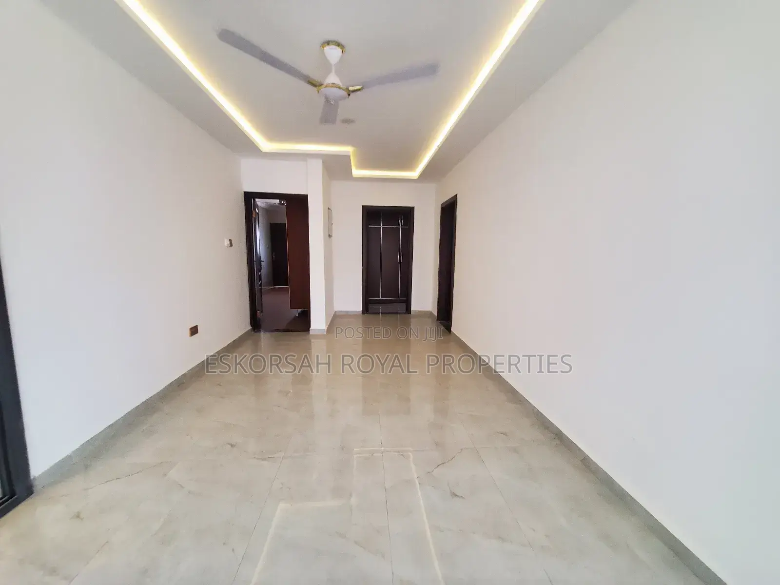 2bdrm Apartment in Dansoman, Afoko Foto for rent