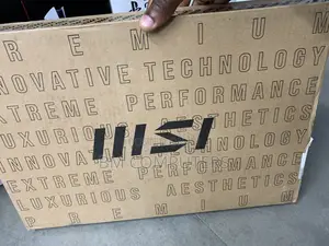 New Laptop MSI Summit E14 Flip Evo 32GB Intel Core i7 SSD 1T