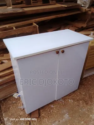 Kitchen Cabinet Formica