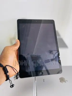 Apple iPad Air 16 GB Gray