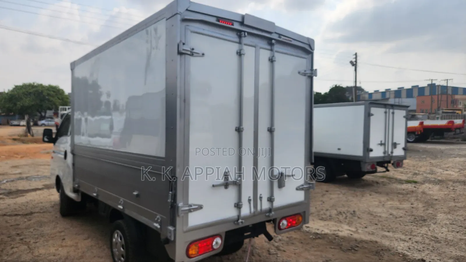 Hyundia Porter, Win Bady Truck