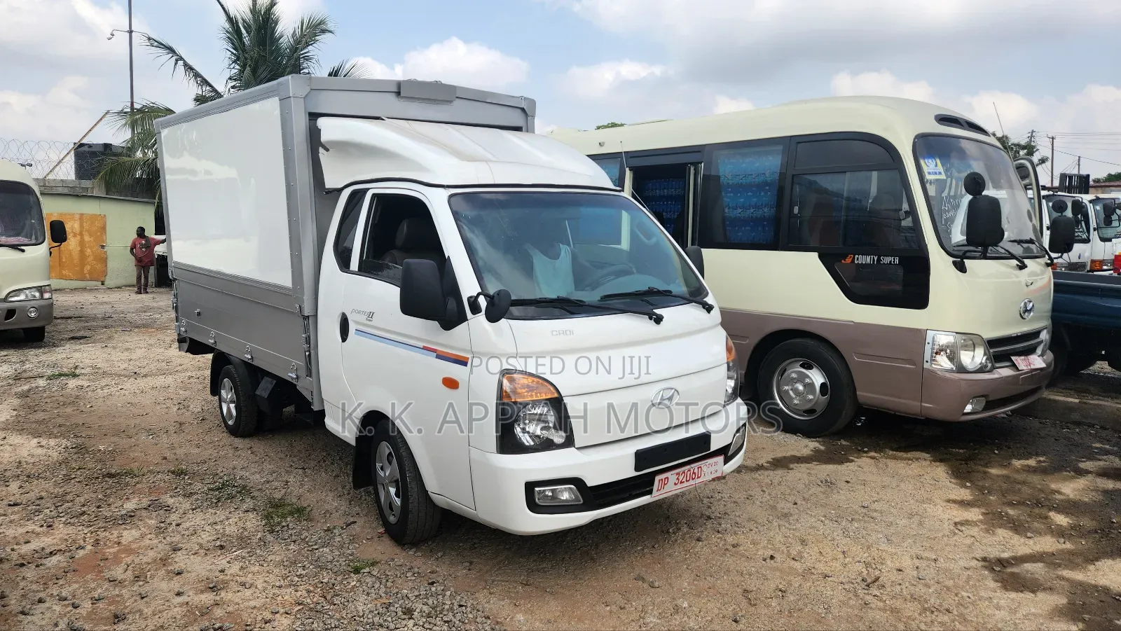 Hyundia Porter, Win Bady Truck
