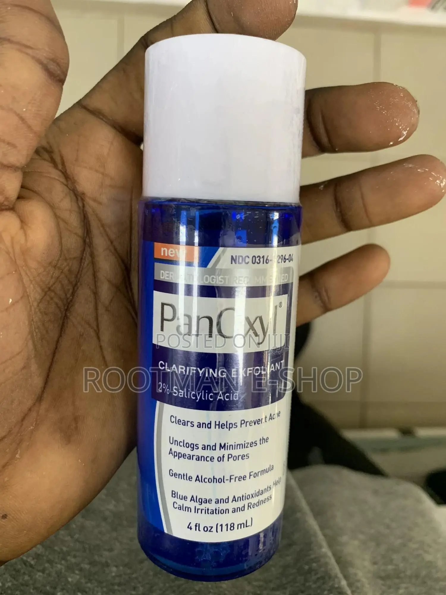 Panoxyl Clarifying Exfoliant 2% Salicylic ACID 118ml.
