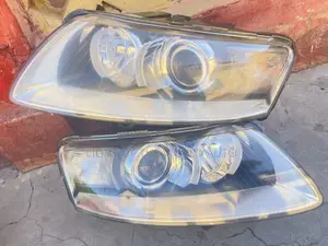 Audi A6 Headlight Charger Type