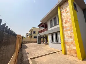 4bdrm House in Charclem Ventures, Accra Metropolitan for sale