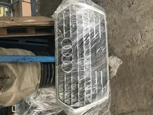 Audi Q7 Front Grille/ Shells