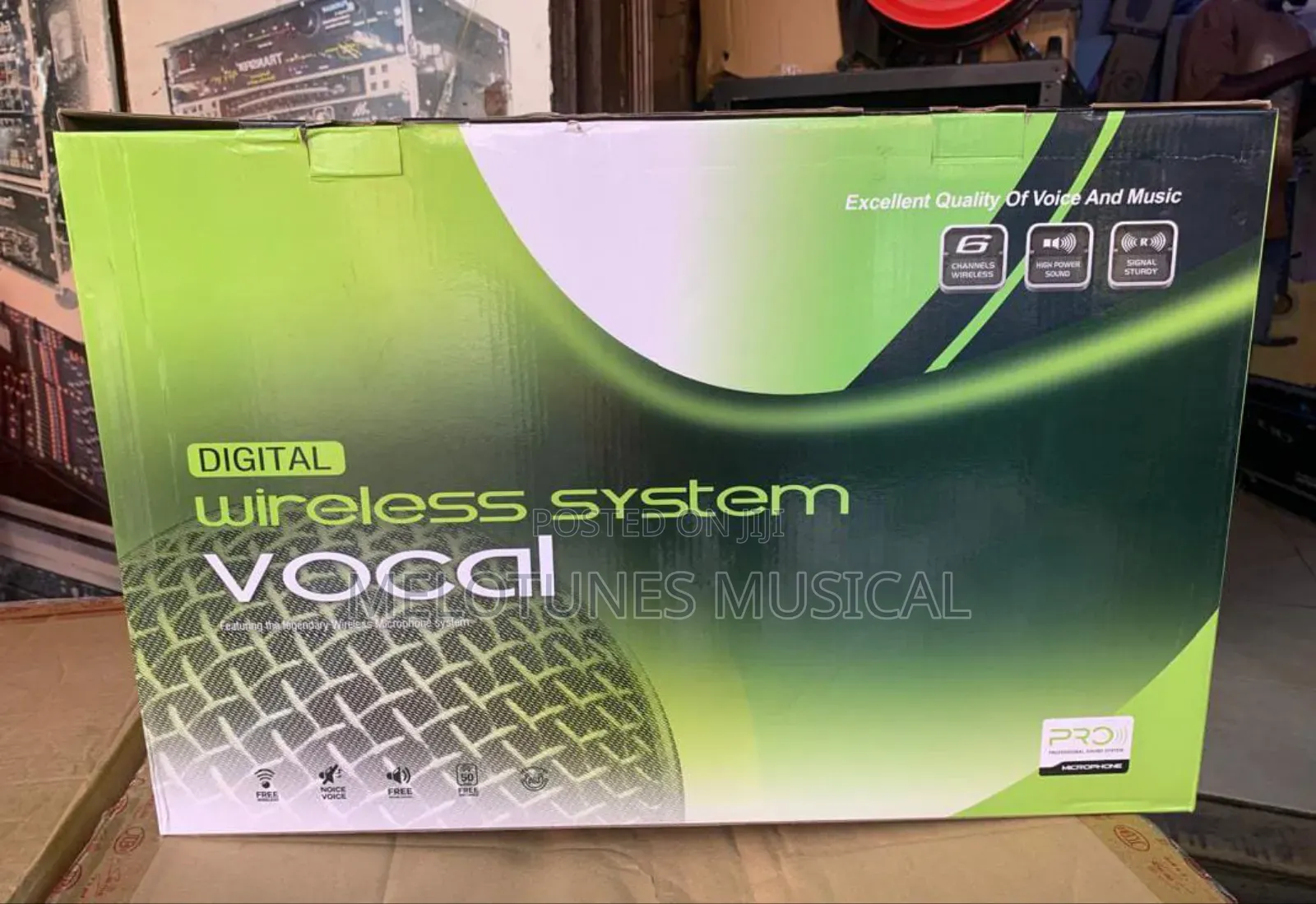 Shure 6in1 Professional Wireless Microphone