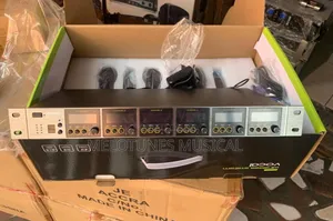 Shure 6in1 Professional Wireless Microphone