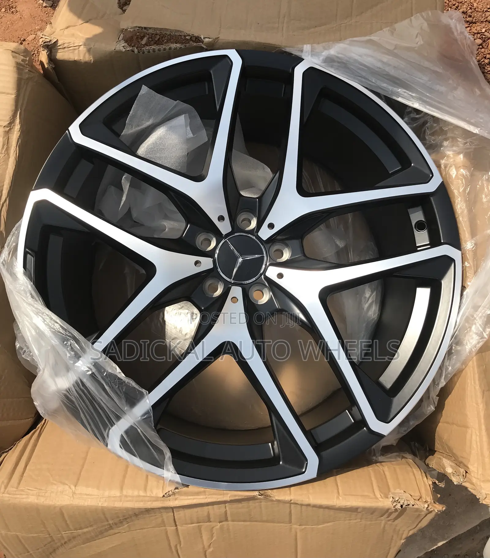 Mercedes Benz Rim