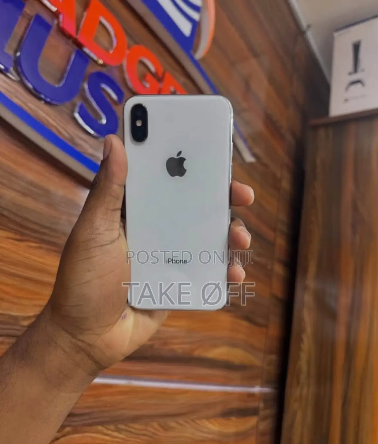 Apple iPhone X 64 GB White