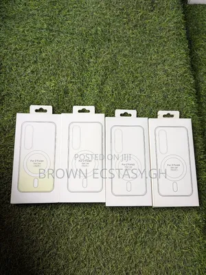 Z Fold 3 and 4 Transparent Case (Magsafe Support)