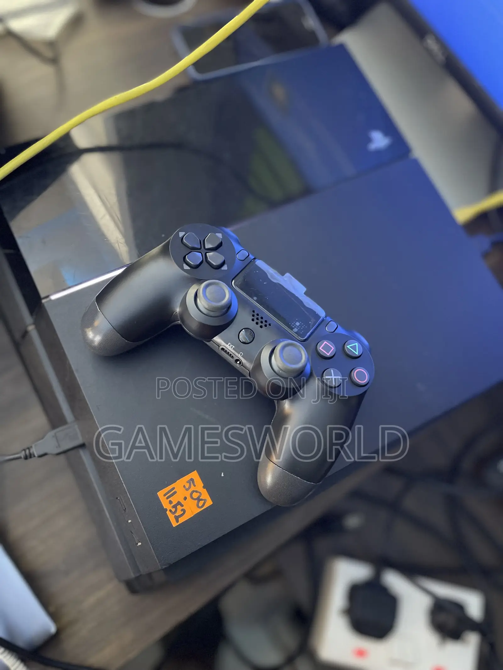 Ps4 Standard | Jailbreak | With 7 Games of Your Choice | Uk Used