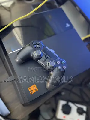 Ps4 Standard | Jailbreak | With 7 Games of Your Choice | Uk Used