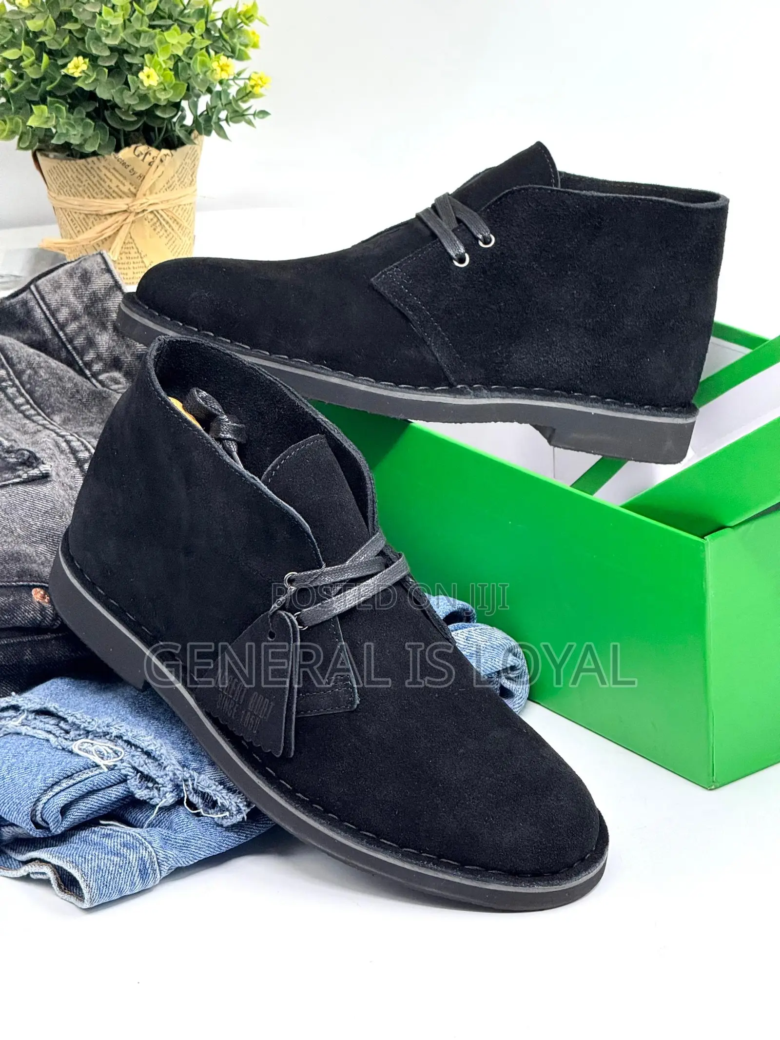 Original Clarks Boot /Black, Grey