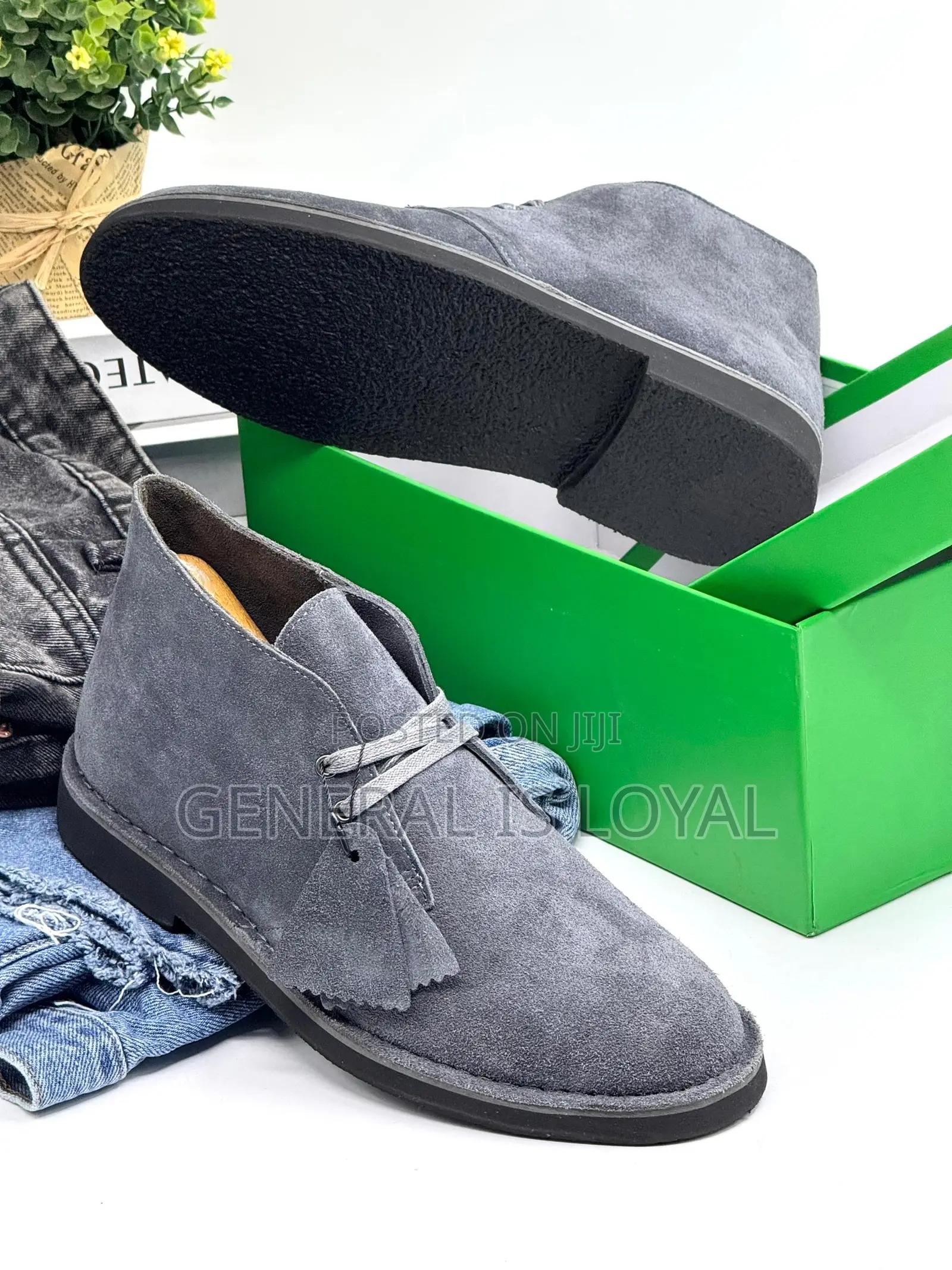 Original Clarks Boot /Black, Grey