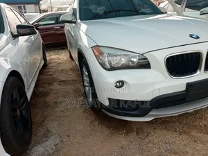 Photo - BMW X1 2014 White