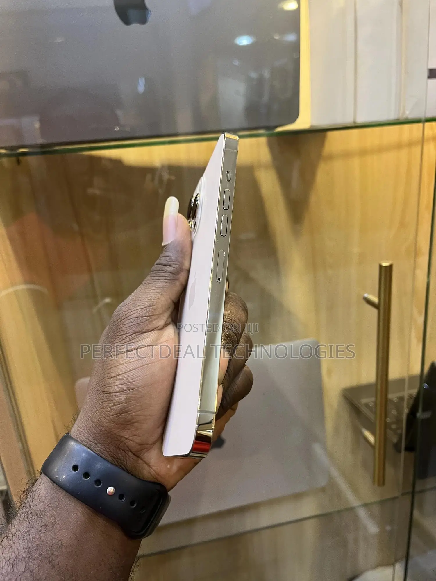 New Apple iPhone 13 Pro Max 256 GB Gold