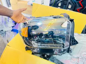 Ford F-150 2018-.Spec Head Light