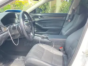Honda Accord EX-L 2.0T 2018 White