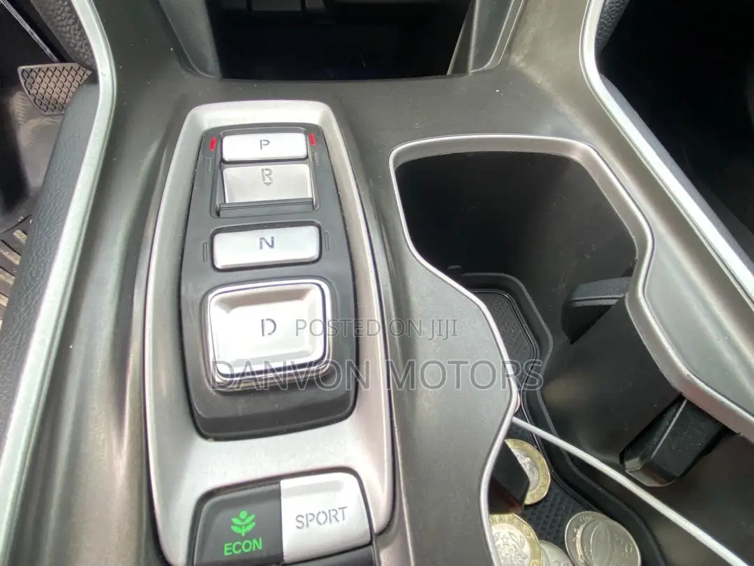 Honda Accord EX-L 2.0T 2018 White