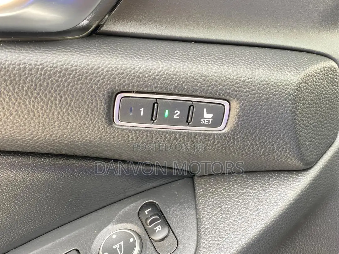 Honda Accord EX-L 2.0T 2018 White