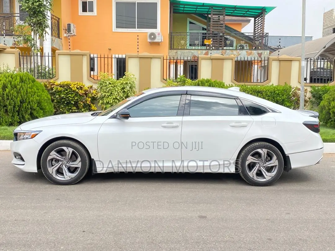Honda Accord EX-L 2.0T 2018 White