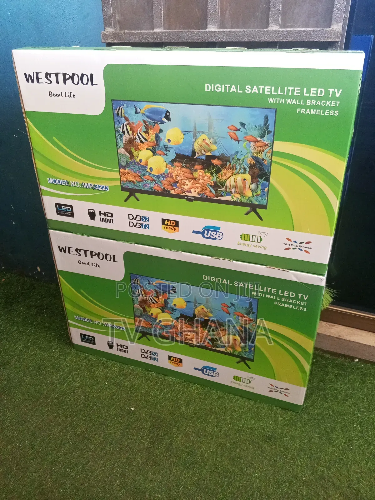Westpool 32inches Digital Satellite LED Televisiontelevision
